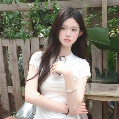 厌世三寡妇
